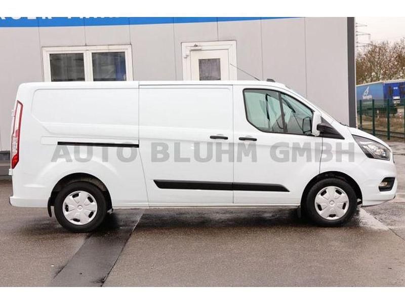 Gebraucht Ford Transit Custom 131 PS (96 kW) 2023 Frostweiß Van