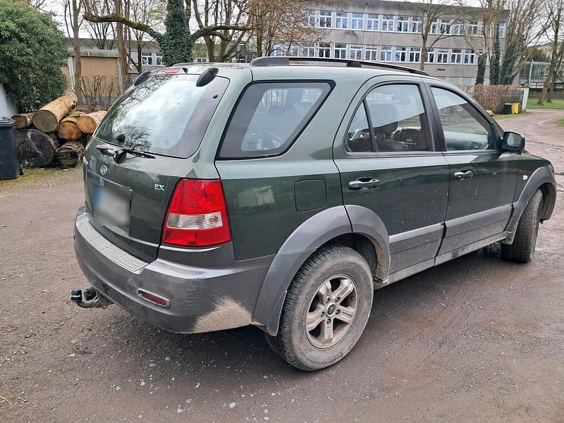 Gebraucht Kia Sorento 140 PS (102 kW) 2003 Grau SUV