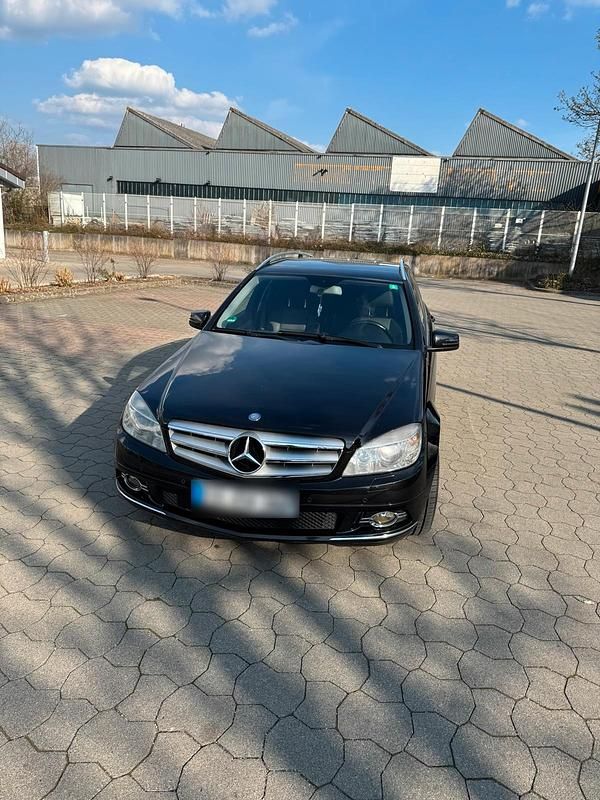 Gebraucht Mercedes C220 170 PS (125 kW) 2009 Schwarz Kombi