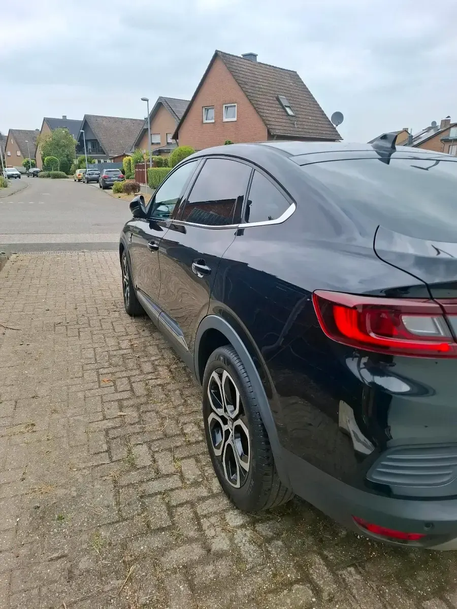 Gebraucht Renault Arkana 140 PS (102 kW) 2022 Schwarz SUV