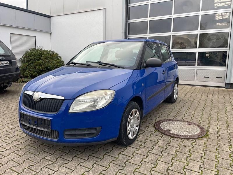 Blau Gebraucht 2009 Skoda Fabia Classic Kleinwagen | 1.690 € (Guter Preis) - Bild 1/4