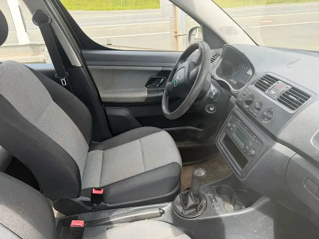 Gebraucht Skoda Roomster 75 PS (55 kW) 2012 Braun Van / Kleinbus