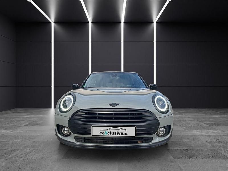 Gebraucht Mini Cooper Clubman 136 PS (100 kW) 2021 Moonwalk grey Kombi