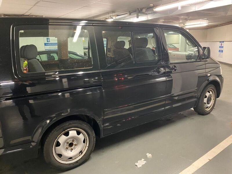 Schwarz Gebraucht 2007 VW T5 Van | 8.050 € (Fairer Preis) - Bild 1/2