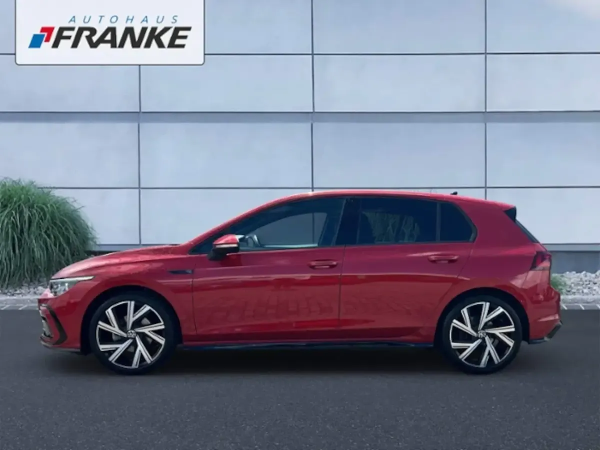 Gebraucht VW Golf VIII R-line 150 PS (110 kW) 2022