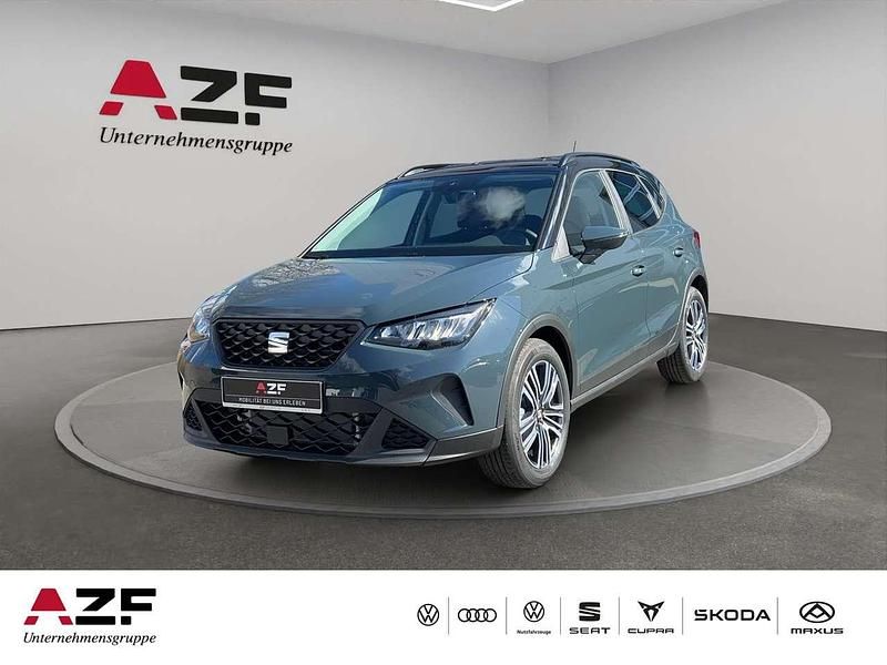Fiord blau / midnight schwarz Gebraucht 2025 Seat Arona Style SUV | 23.590 € (Fairer Preis) - Bild 1/4