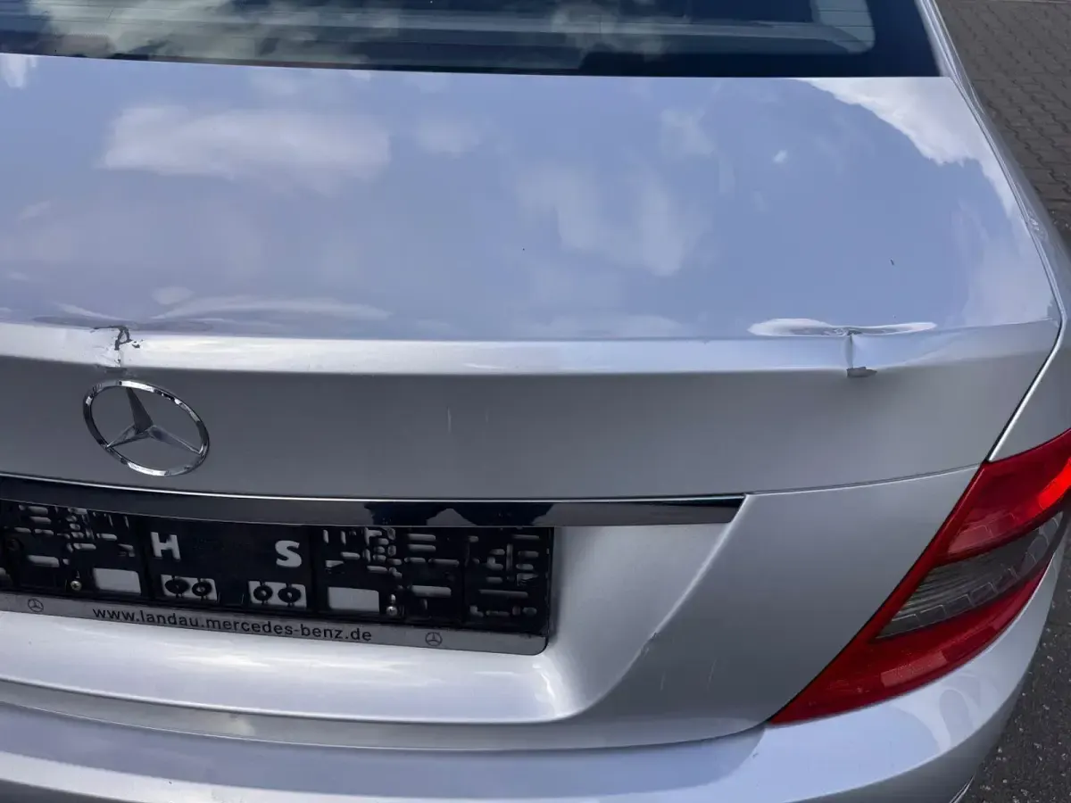 Gebraucht Mercedes C180 156 PS (114 kW) 2010 Silber Limousine