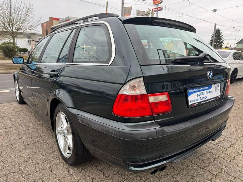 Second-hand BMW 320 170 CP (125 kW) 2001 Verde Break
