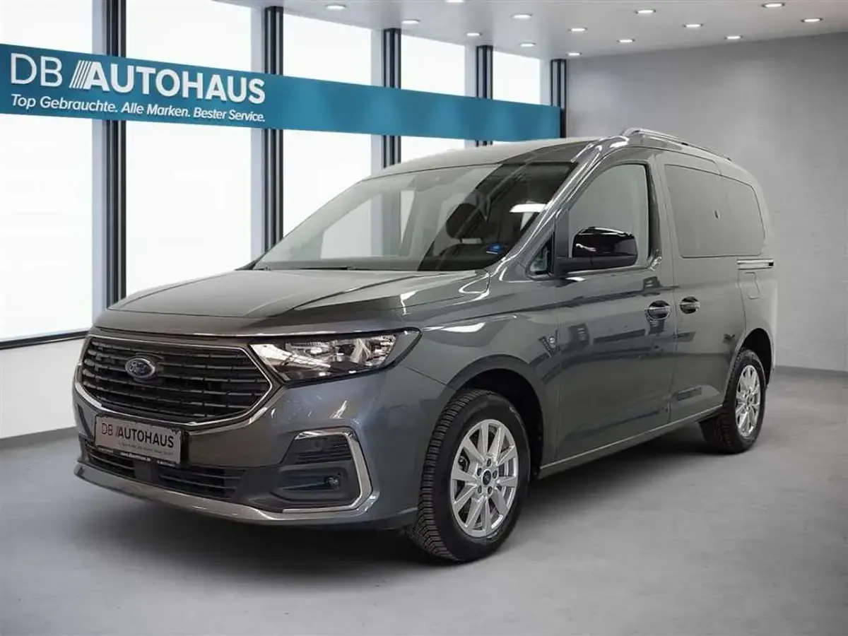 Gebraucht Ford Tourneo Connect Titanium 102 PS (75 kW) 2023 Van / Kleinbus