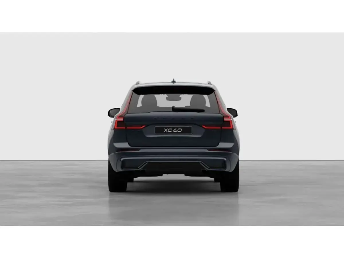 Neu Volvo XC60 Plus 250 PS (183 kW) 2026 Denim blue / metallic SUV