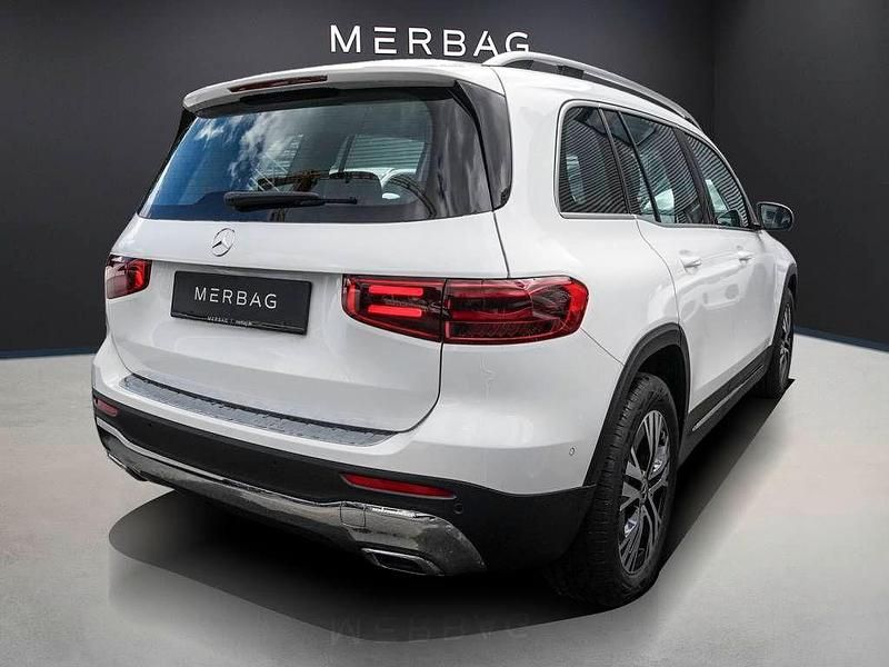 Gebraucht Mercedes GLB180 Advanced 185 PS (136 kW) 2024 Polarweiß SUV
