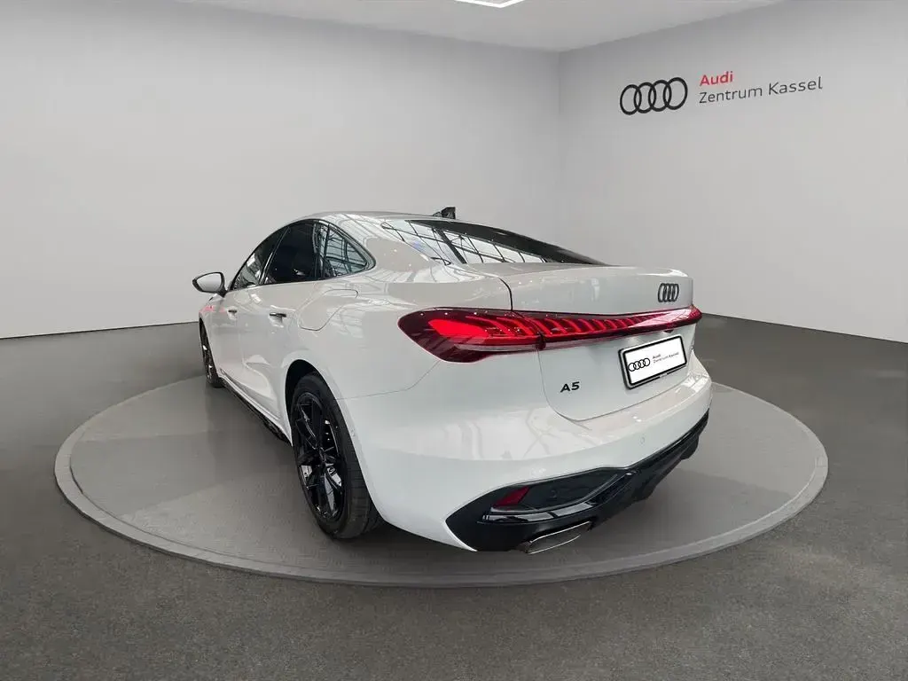 Ny Audi A5 S-Line 367 HK (269 kW) 2025 Hvid Sedan
