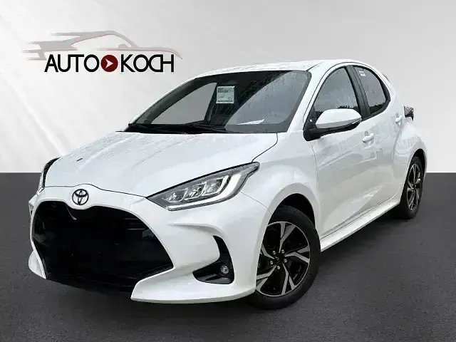 Neu Toyota Yaris Hybrid 2025 Weiss