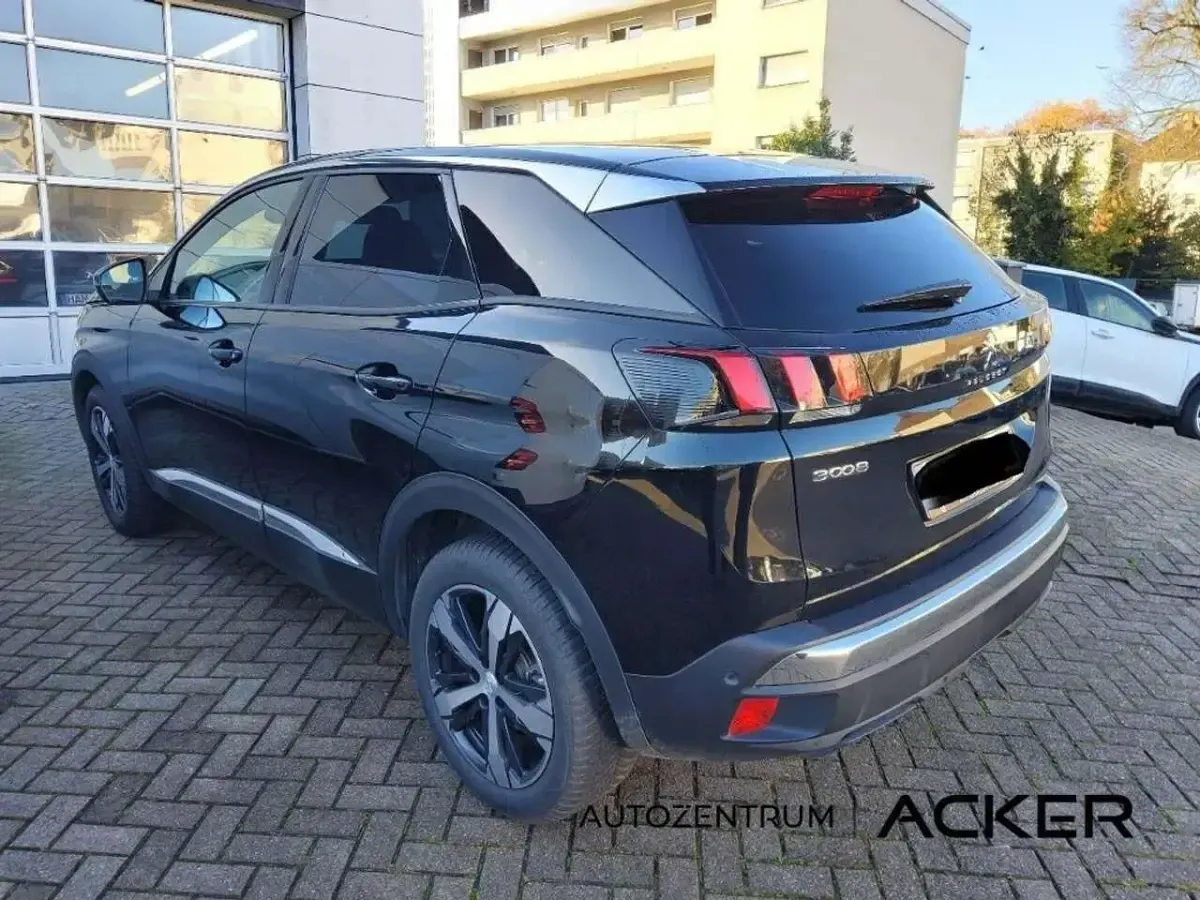 Gebraucht Peugeot 3008 Allure 131 PS (96 kW) 2023 Schwarz SUV