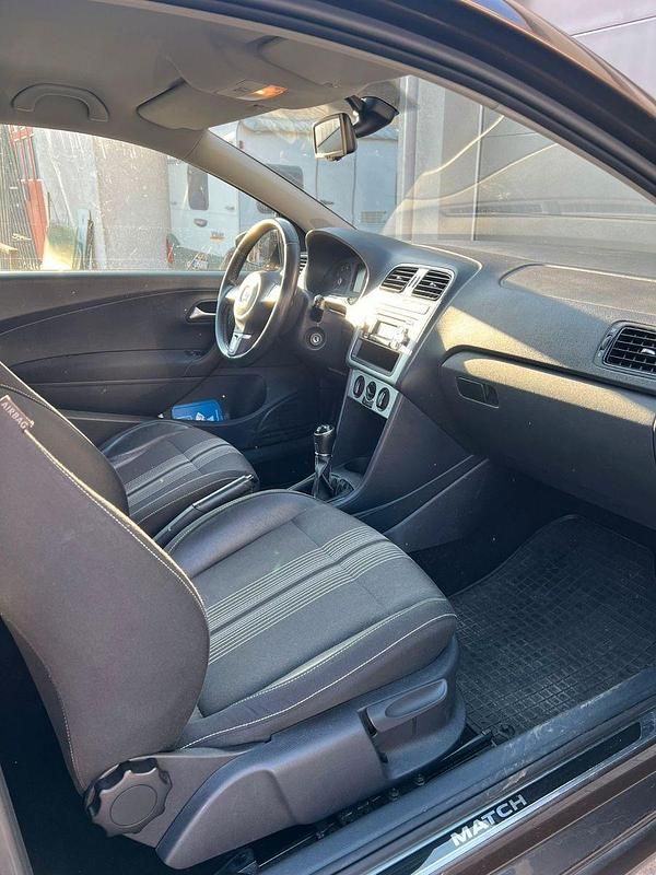 Gebraucht VW Polo Match 60 PS (44 kW) 2012 Braun Kleinwagen