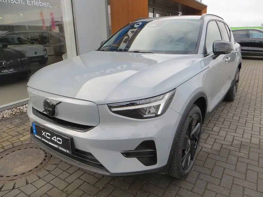 Gebraucht Volvo EX40 Plus 185 kW (252 PS) 2026 Grau SUV