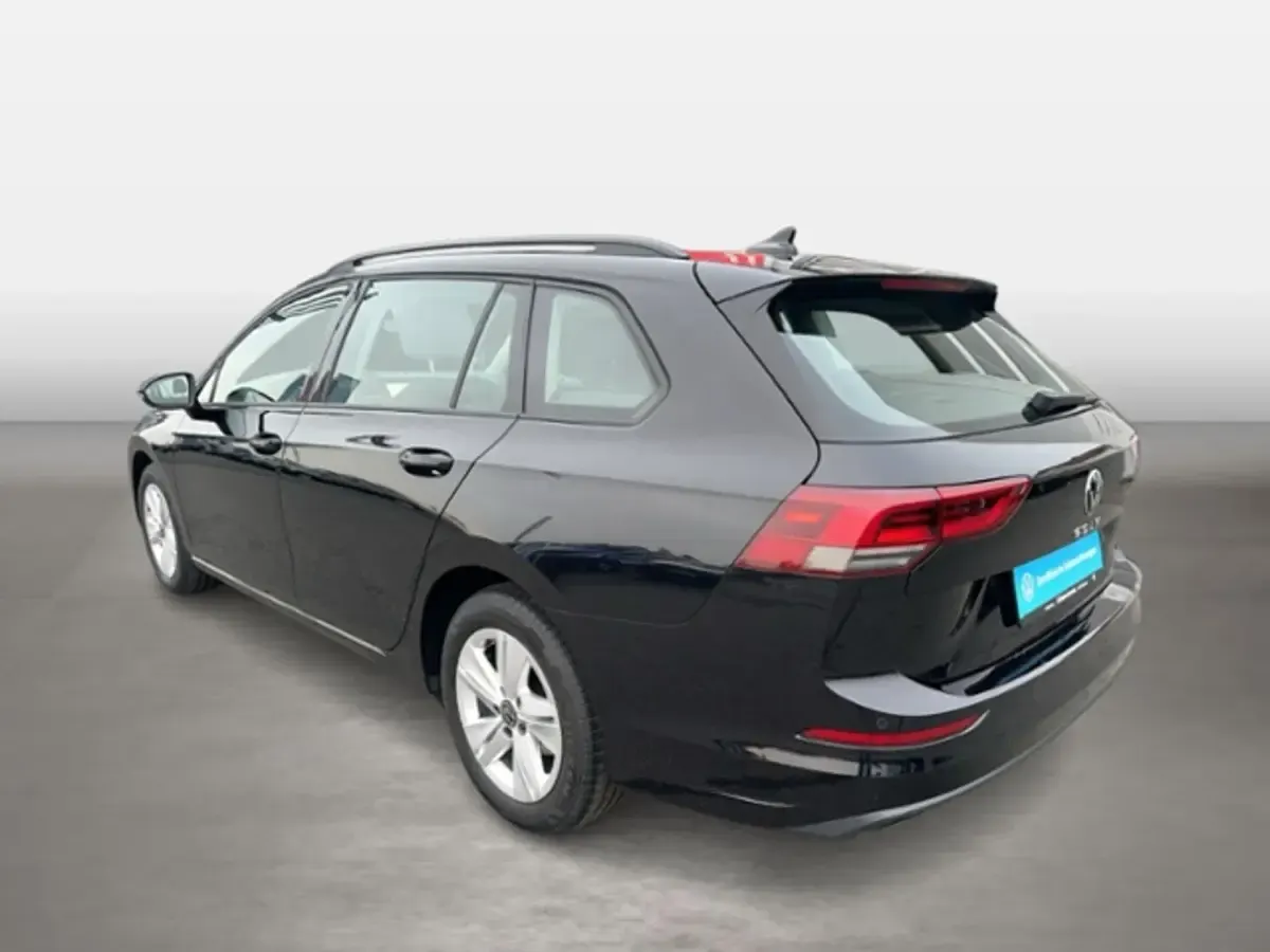 Gebraucht VW Golf VIII Life 116 PS (85 kW) 2023 Kombi