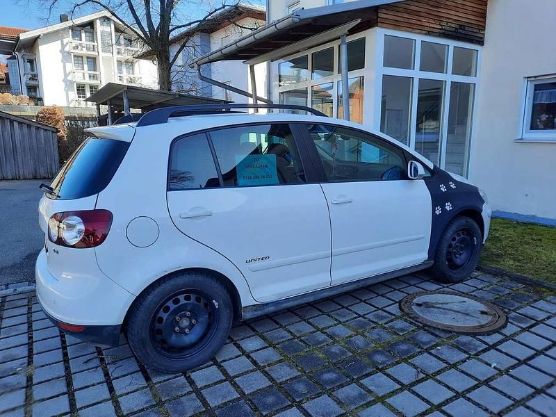 Gebraucht VW Golf VI United 122 PS (89 kW) 2008 Weiß Kleinwagen