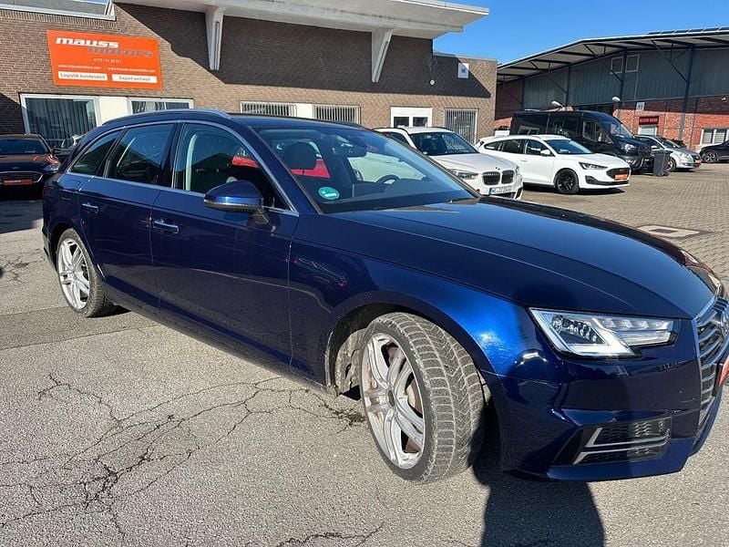 Gebraucht Audi A4 Design 150 PS (110 kW) 2019 Blau Kombi