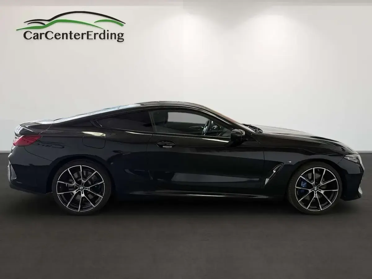 Gebraucht BMW 840 Coupé M Sport 333 PS (244 kW) 2022 Black sapphire metallic Coupé