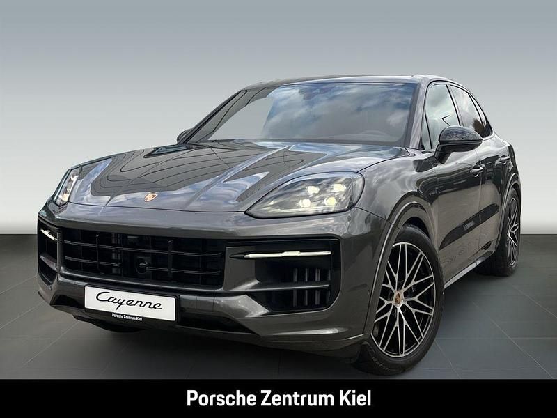Quarzitgraumetallic Neu 2025 Porsche Cayenne S E-Hybrid Black Edition SUV | 155.016 € (Fairer Preis) - Bild 1/4