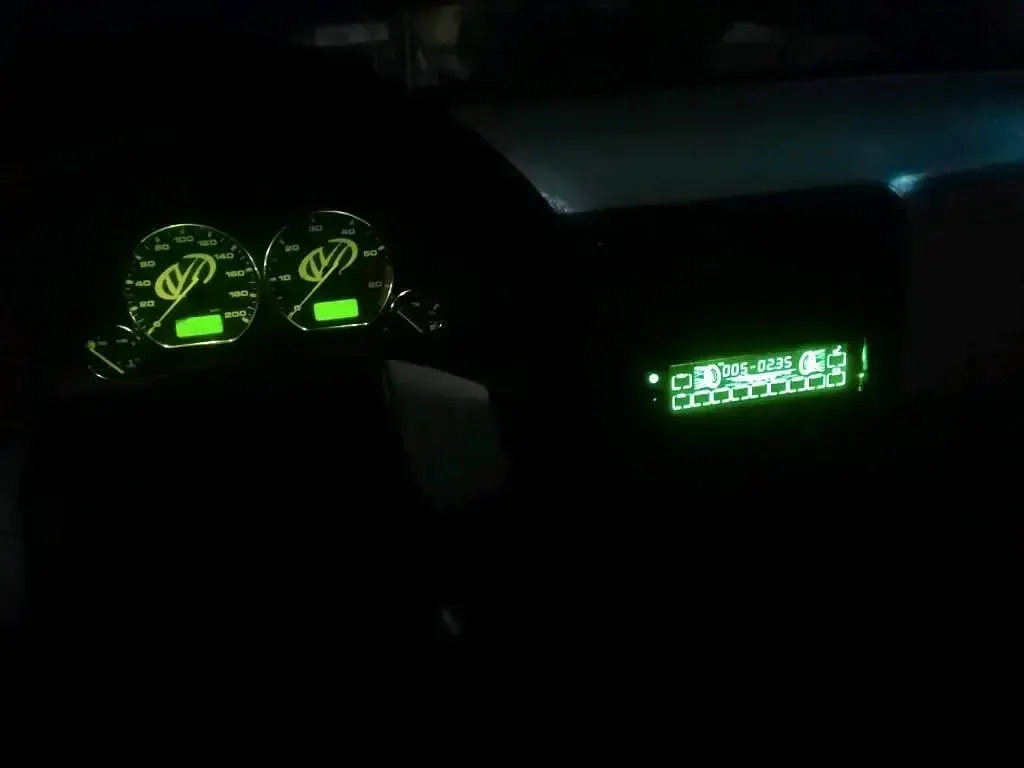 Gebraucht VW Polo 60 PS (44 kW) 1995 Blau Kleinwagen