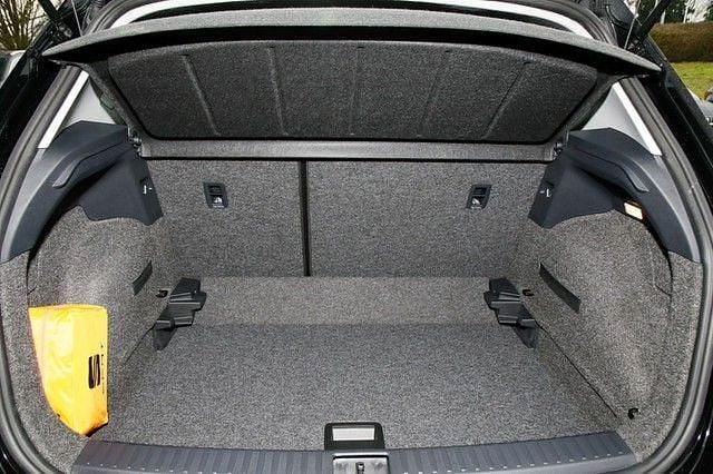 Second-hand Seat Arona Reference 95 CP (69 kW) 2023 Negru SUV