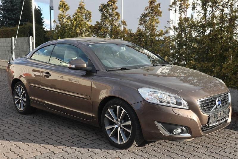 Gebraucht Volvo C70 230 PS (169 kW) 2012 Twilight bronze Cabrio