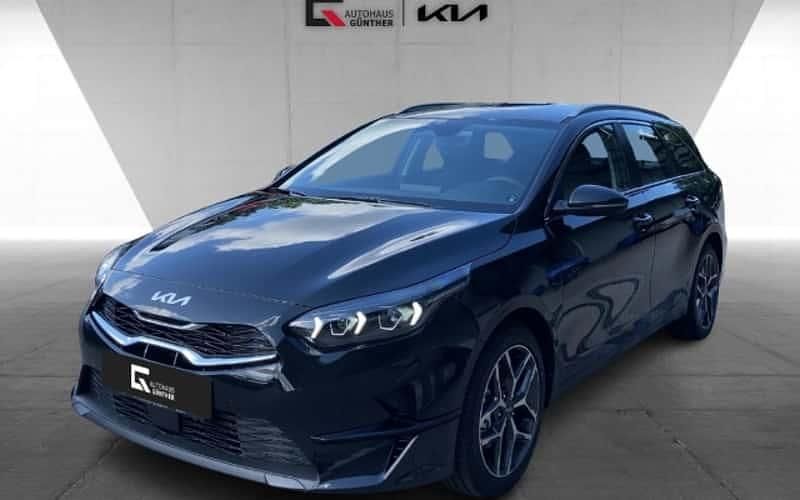 Schwarz Neu 2025 Kia Ceed Sportswagon Spirit Kombi | 30.990 € (Etwas zu teuer) - Bild 1/4