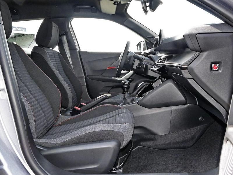 Gebraucht Peugeot 2008 Active 131 PS (96 kW) 2023 Silber SUV