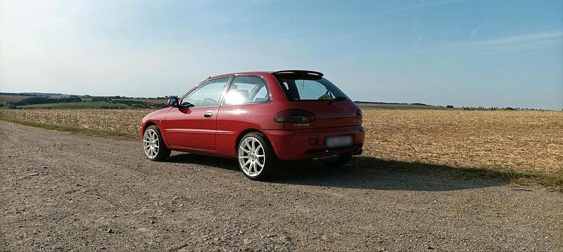 Gebraucht Mitsubishi Colt 113 PS (83 kW) 1992 Rot Kleinwagen