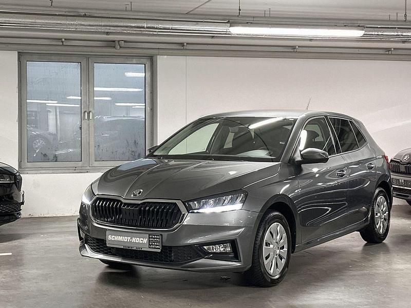 Gebraucht Skoda Fabia Selection 116 PS (85 kW) 2024 Graphitegrau metallic Limousine
