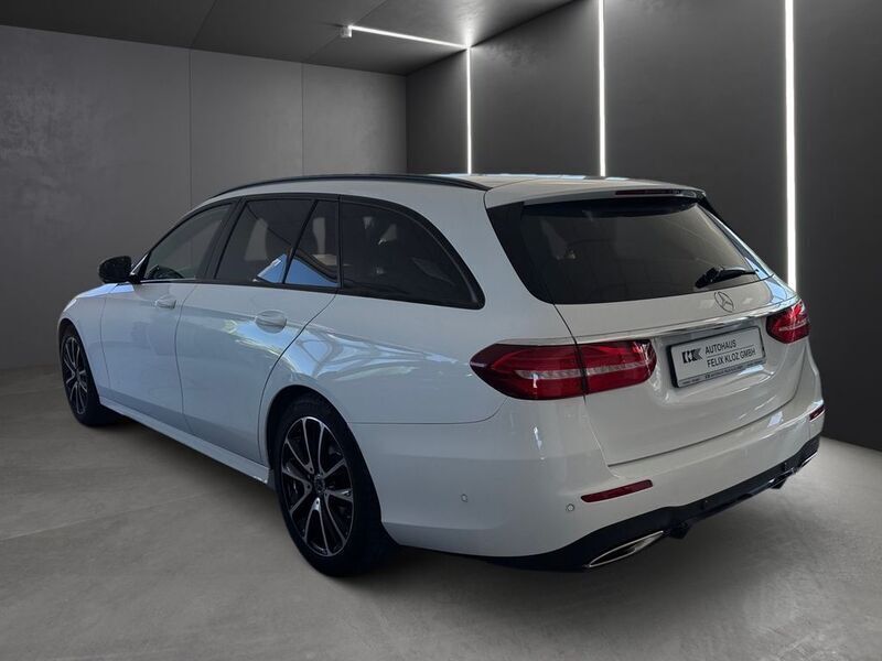 Gebraucht Mercedes E250 AMG line 211 PS (155 kW) 2017 Andere farbe Kombi