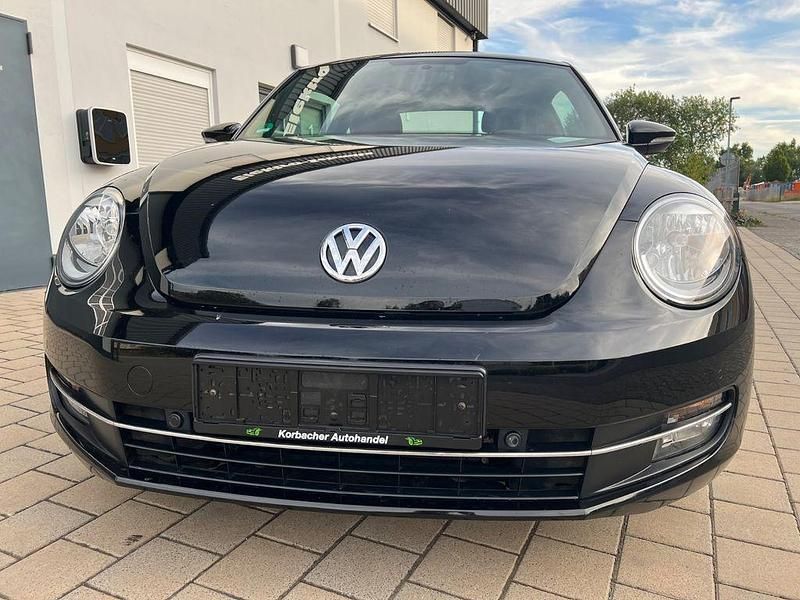 Schwarz Gebraucht 2014 VW Beetle Design Coupé | 8.550 € (Fairer Preis) - Bild 1/4