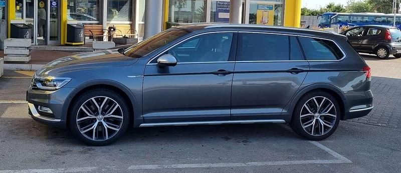 Gebraucht VW Passat Alltrack 239 PS (175 kW) 2016 Grau Kombi