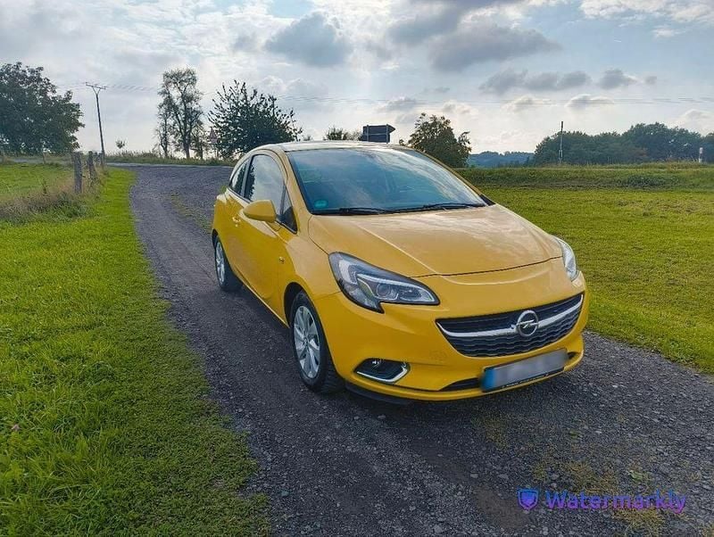 Gelb Gebraucht 2018 Opel Corsa Kleinwagen | 9.995 € (Guter Preis) - Bild 1/4