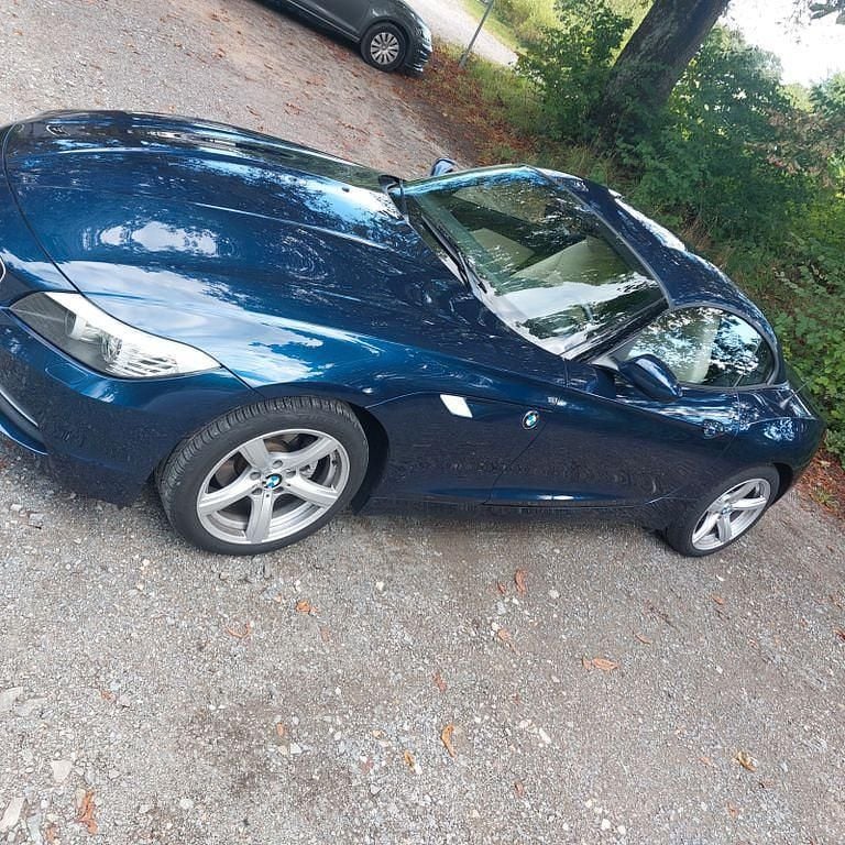 Second-hand BMW Z4 204 CP (150 kW) 2012 Albastru Cabrio