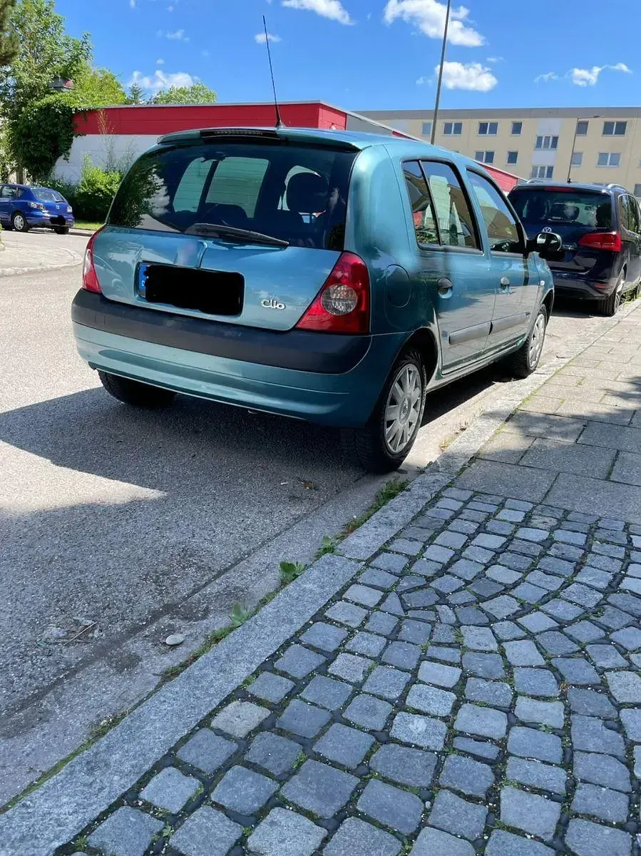 Gebraucht Renault Clio II Dynamique 75 PS (55 kW) 2004 Blau Limousine