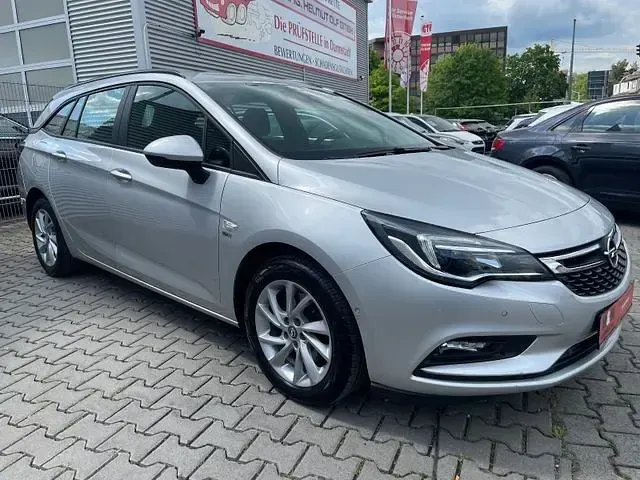 Gebraucht Opel Astra 136 PS (100 kW) 2019 Silber Kombi