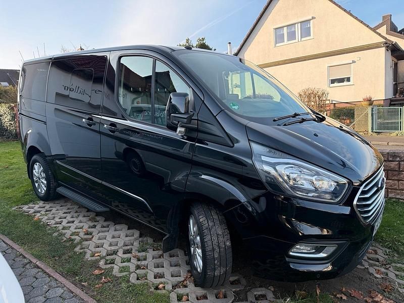 Gebraucht Ford Transit Custom 170 PS (125 kW) 2019 Schwarz Van / Kleinbus