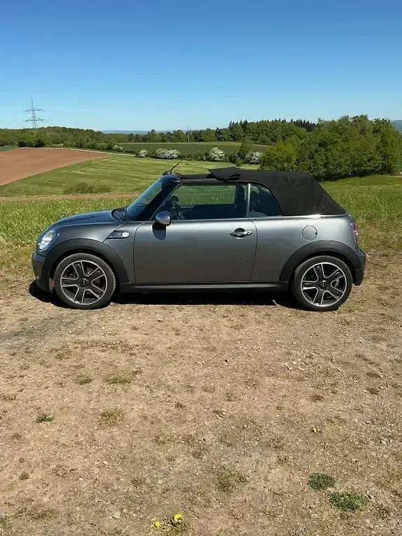 Gebraucht Mini Cooper S Cabriolet 184 PS (135 kW) 2010 Silber Cabrio