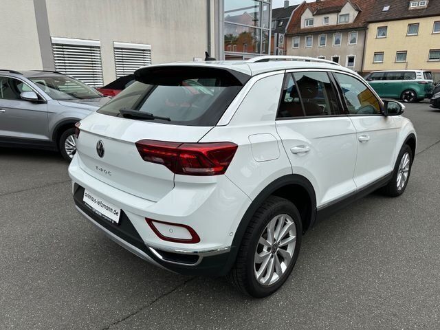 Gebraucht VW T-Roc Style 150 PS (110 kW) 2024 Weiß SUV