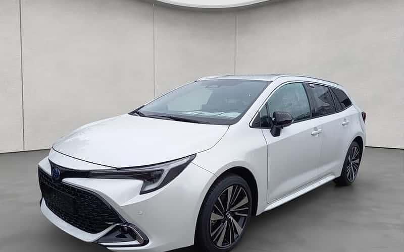 Weiß Neu 2025 Toyota Corolla Lounge Kombi | 33.890 € - Bild 1/4