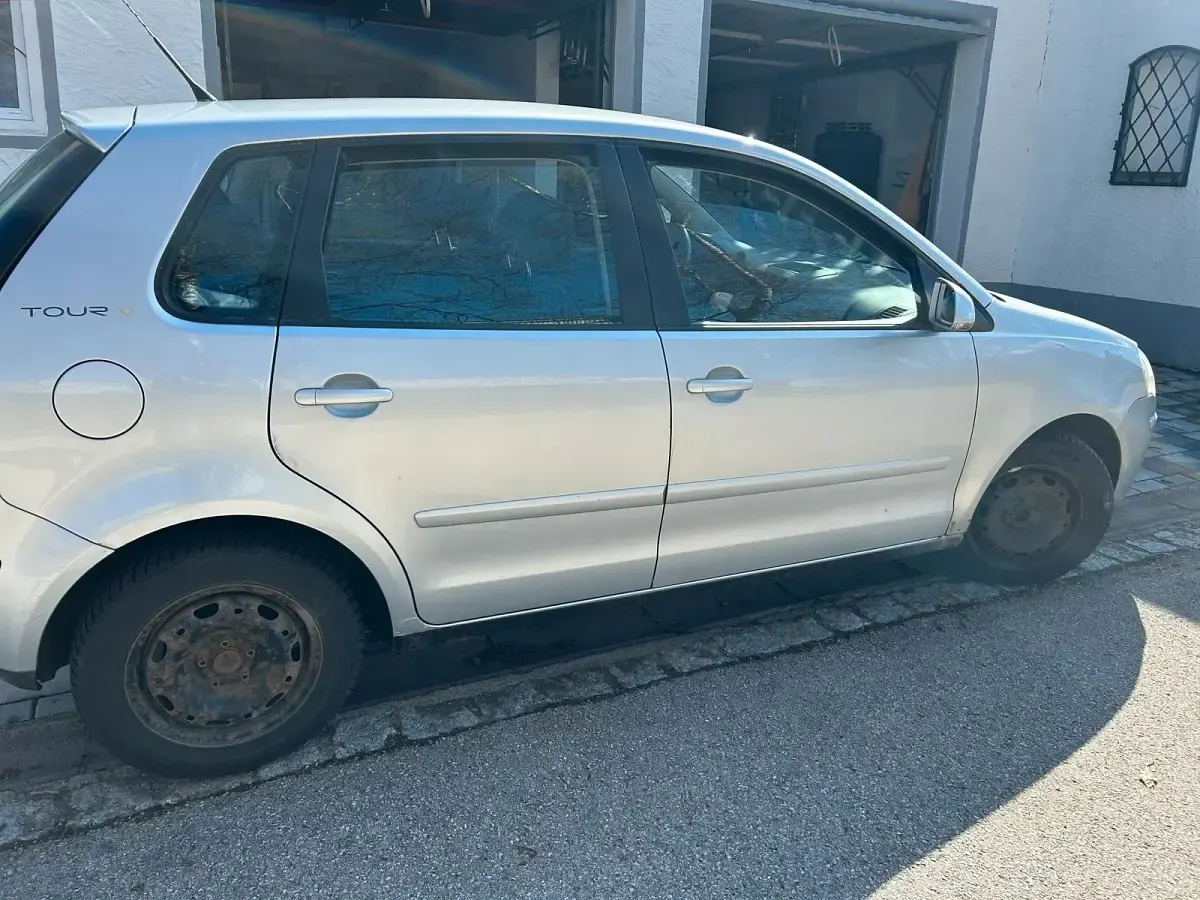 Gebraucht VW Polo 60 PS (44 kW) 2007 Silber Kleinwagen