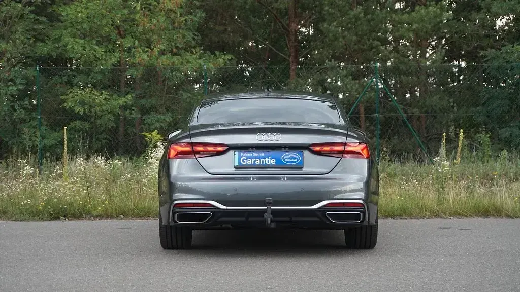 Gebraucht Audi A5 Sportback S-Line 204 PS (150 kW) 2022 Grau Kleinwagen
