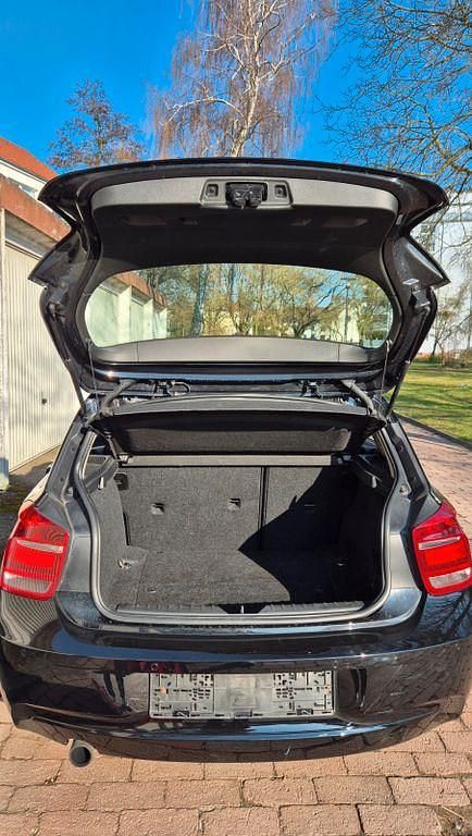 Gebraucht BMW 114 Advantage 102 PS (75 kW) 2014 Schwarz Kleinwagen