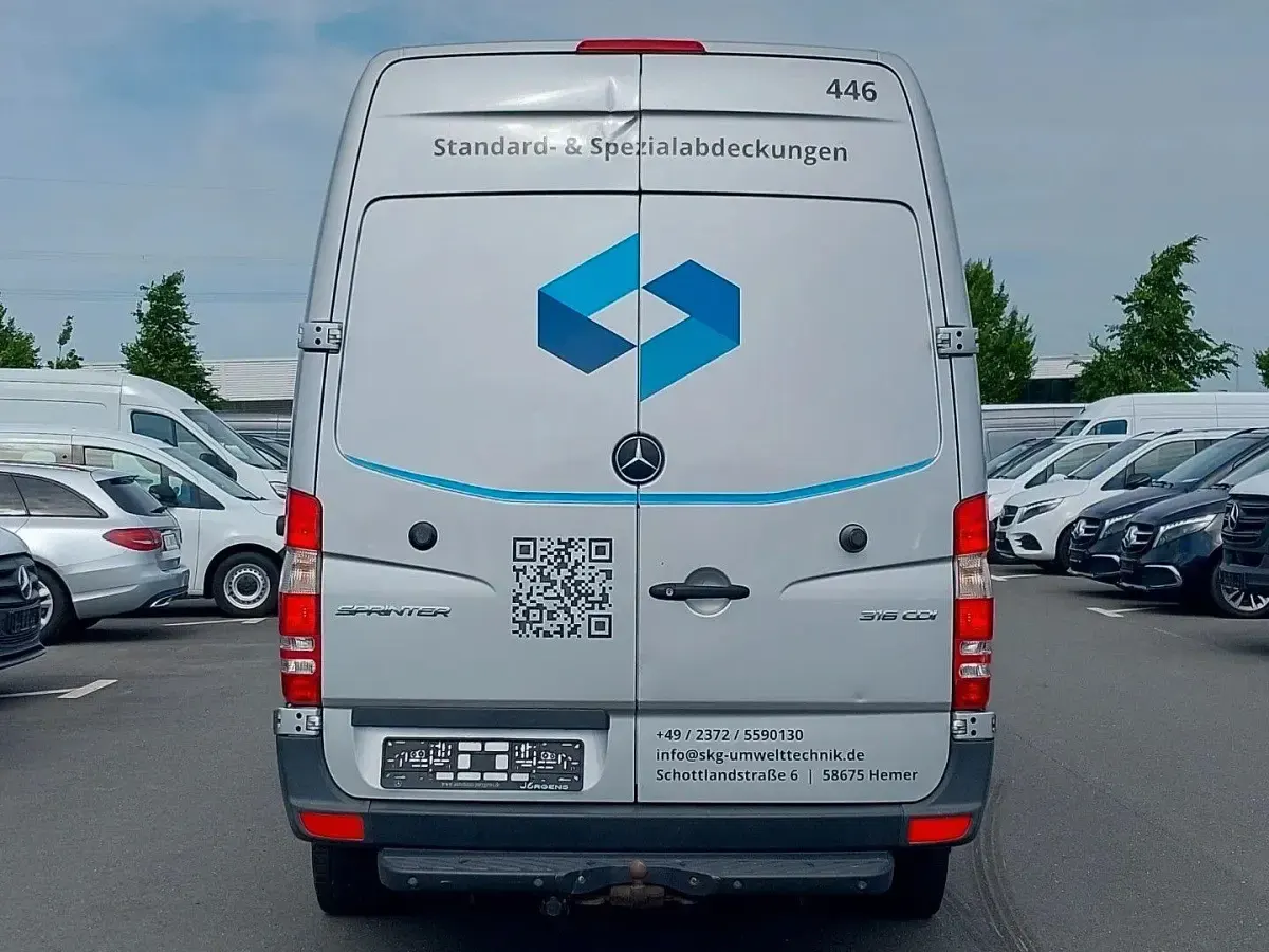 Gebraucht Mercedes Sprinter 163 PS (119 kW) 2018 Silber Van