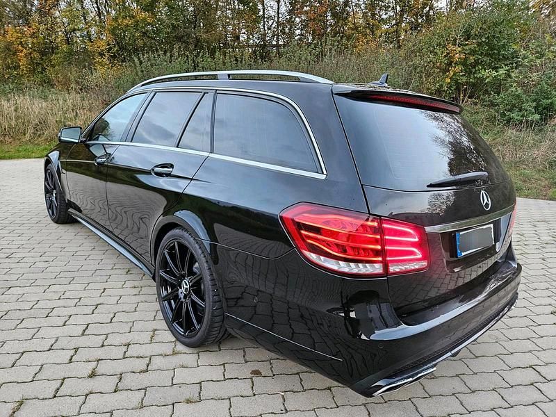 Gebraucht Mercedes E63 AMG 557 PS (409 kW) 2014 Schwarz Kombi