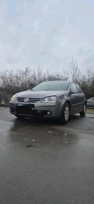 Grau Gebraucht 2008 VW Golf V Edition Kleinwagen | 3.500 € (Etwas zu teuer) - Bild 1/4