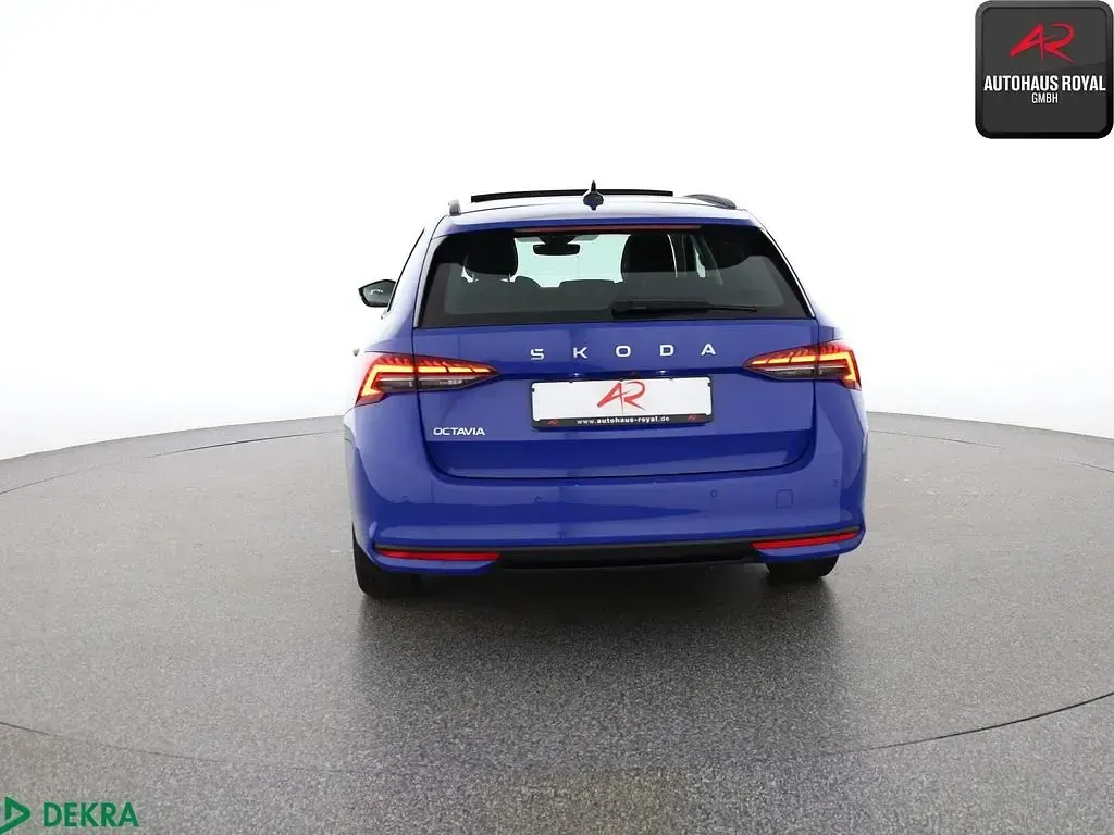 Gebraucht Skoda Octavia 150 PS (110 kW) 2024 Energyblau Kombi